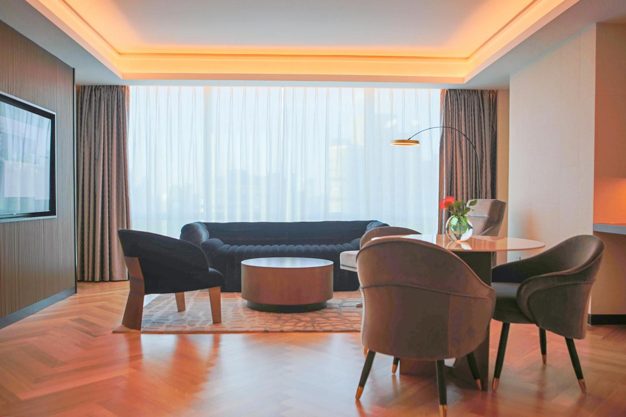 Pullman - In Xintiandi & Yu Garden Area 5*