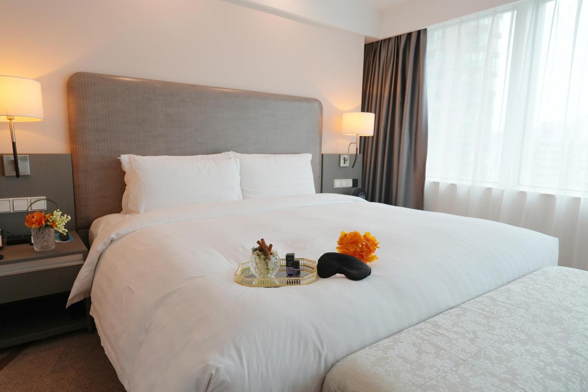 Pullman - In Xintiandi & Yu Garden Area 5*