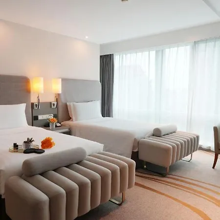 Pullman Shanghai Central - In Xintiandi & Yu Garden Area Exterior photo